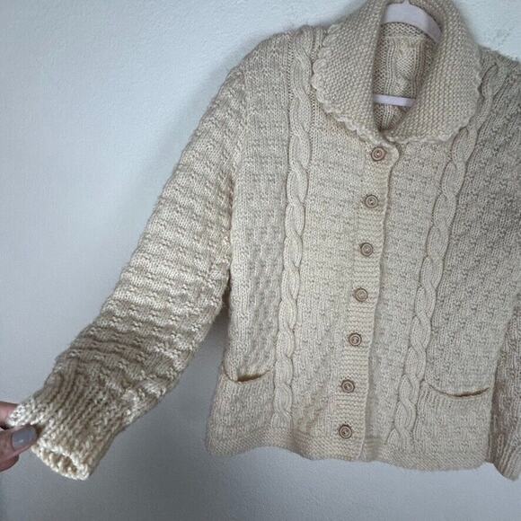Handknit Womens M unique cardigan sweater Cottagecore Feminine Grandma style - Picture 3 of 8